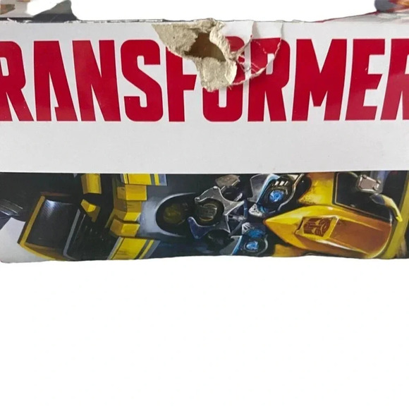 NIB New Transformers Flip Change Bumblebee The Last Knight Autobots Unite *READ* - Picture 5 of 12